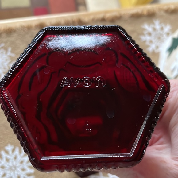 VTG Avon Cape Cod Candlesticks - Picture 6 of 6